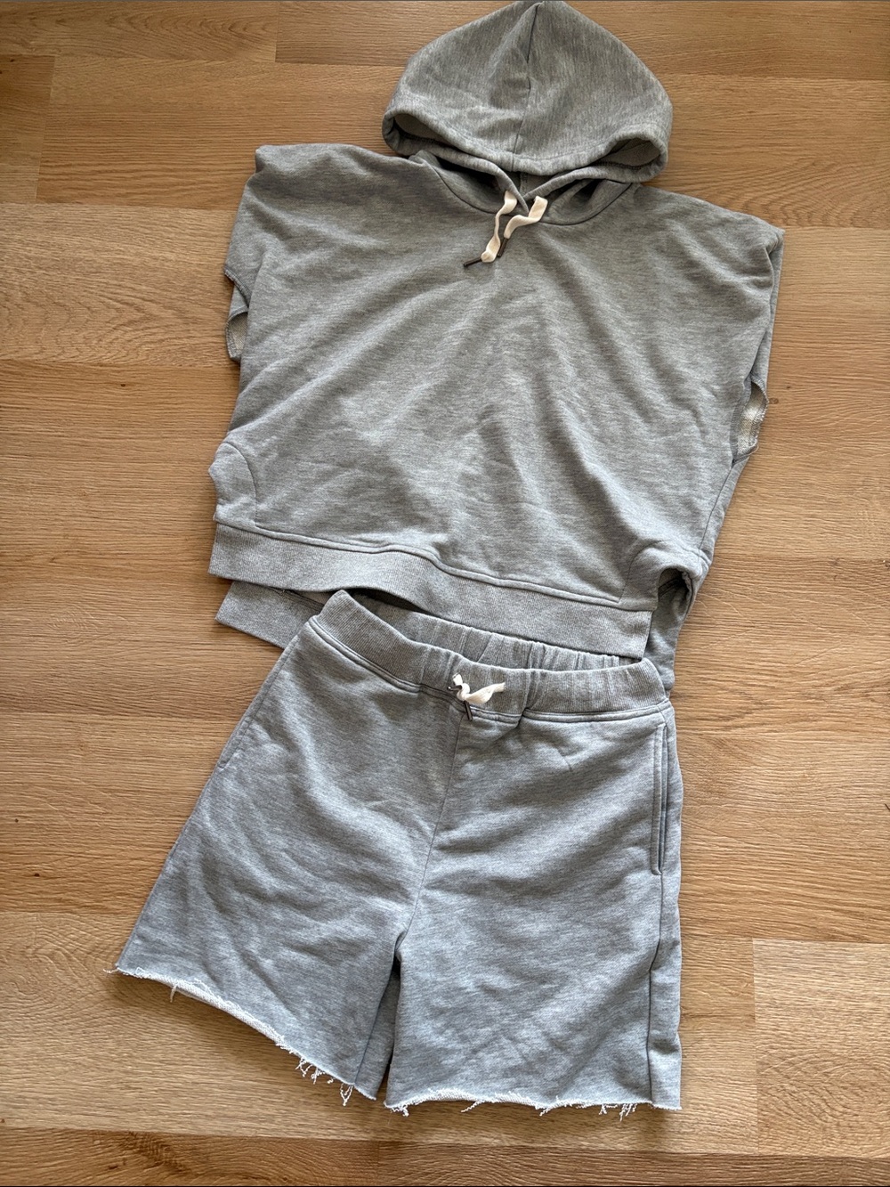 Deluc Gray Hooded Sweatshirt & Shorts Set